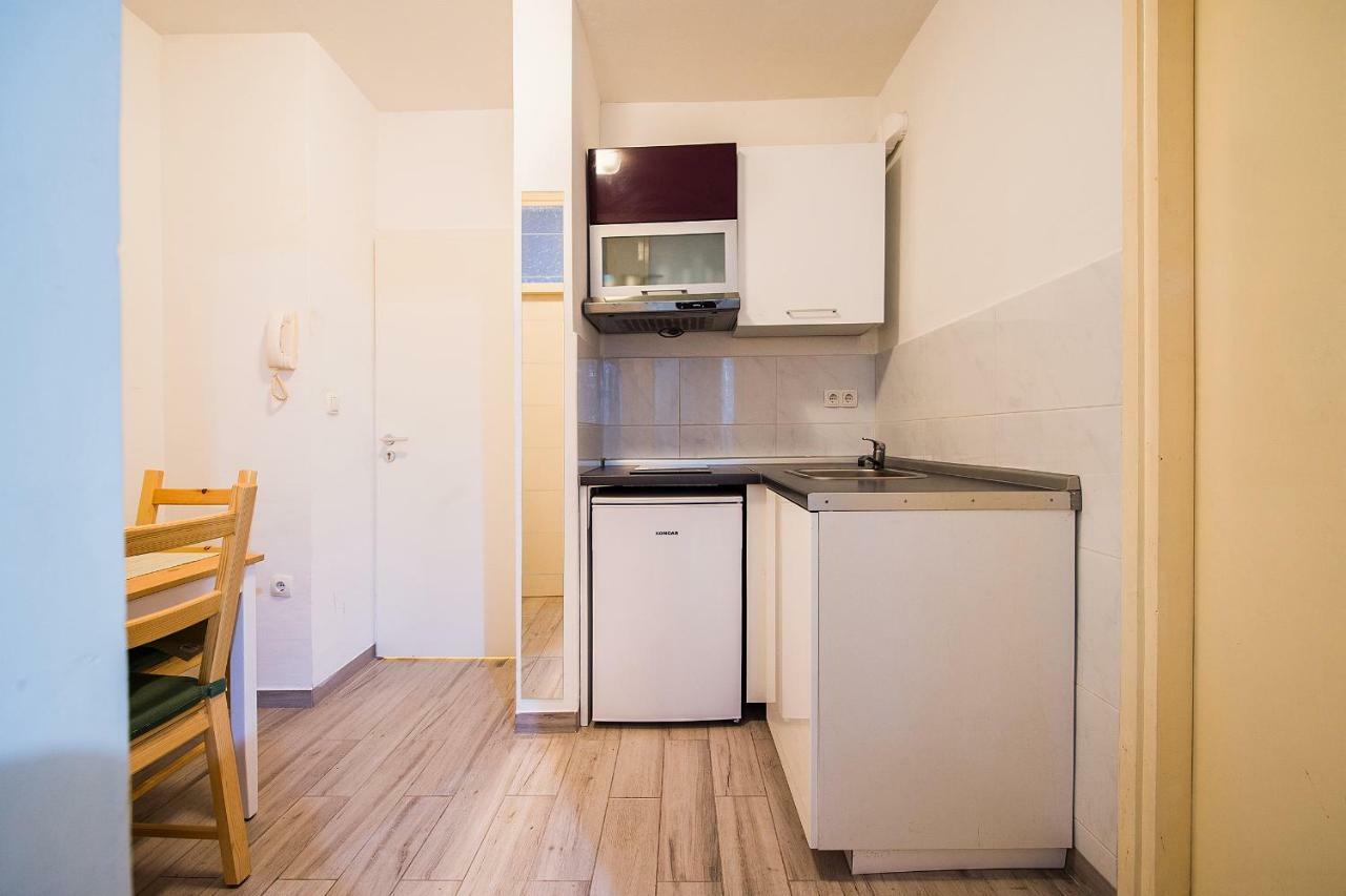 Apartments Lara & Ante スプリト エクステリア 写真